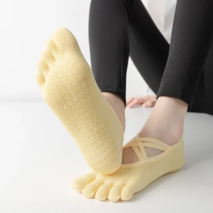 Solid Non-slip Toe Socks - Image 4