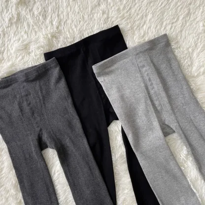 Comfy Split Toe Socks - Image 4