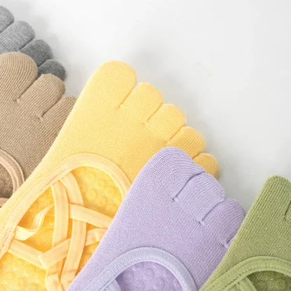 Solid Non-slip Toe Socks - Image 7