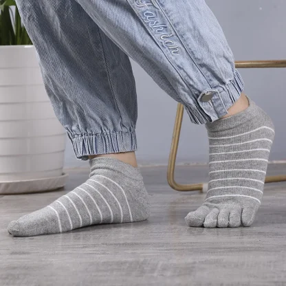 Striped Extra Low Cut Toe Socks - Image 4