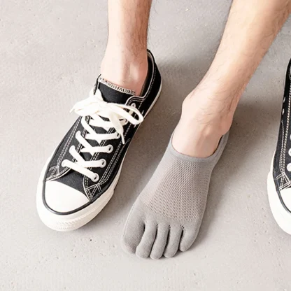 Solid Invisible Toe Socks
