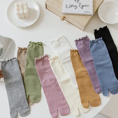 Lettuce Trim Plain Toe Socks - Image 4