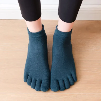 Anti Slip Solid Color Toe Socks - Image 6