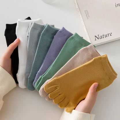Solid Color Breathable Toe Socks - Image 6