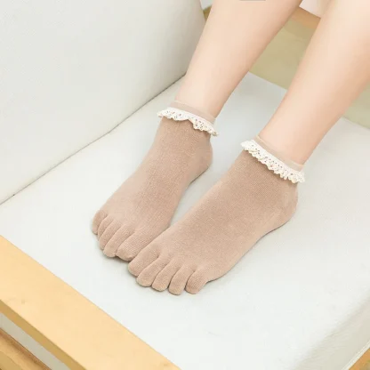 Women's Lace Trim Toe Socks