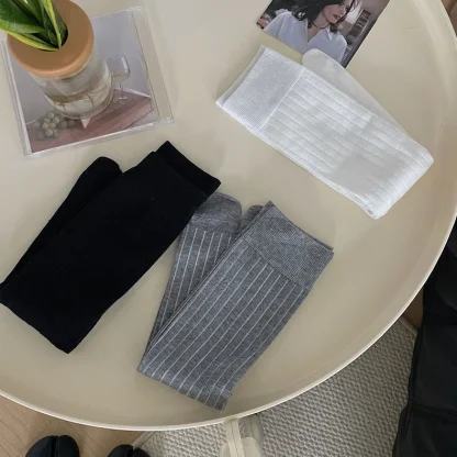 Plain Mid Calf Toe Socks - Image 6