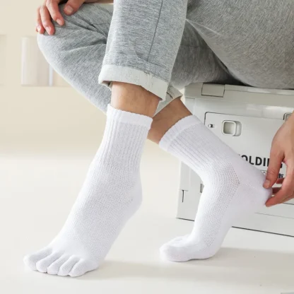 Soft Ankle Solid Toe Socks - Image 3
