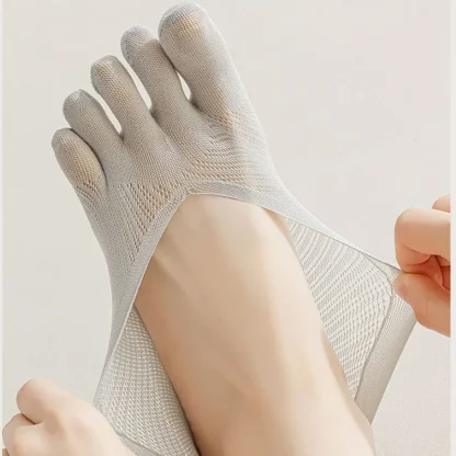 Ultra Thin Invisible Toe Socks - Image 3