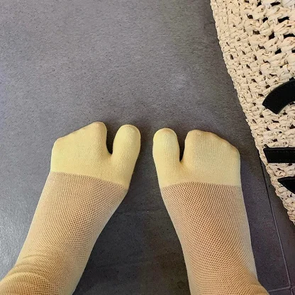 Sheer Mesh Split Toe Socks - Image 4