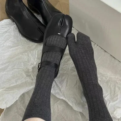 Plain Mid Calf Toe Socks - Image 3