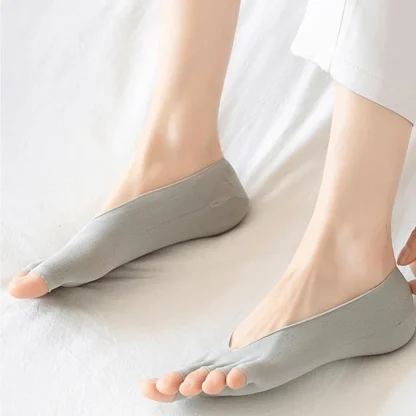 Invisible Soft Open Toe Socks - Image 2