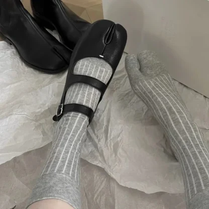 Plain Mid Calf Toe Socks - Image 2