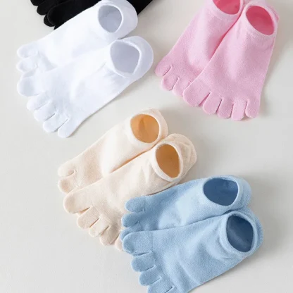 Plain Color Low Cut Toe Socks - Image 5